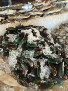 ซามูไรหมูกระทะ A&A แม่โจ้ หน้าตาอาหาร เครื่องดื่ม และของหวาน 24 อาหารทะเล