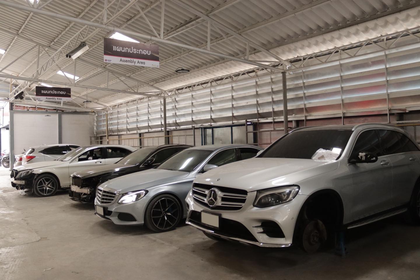 Rising Automotive อู่ซ่อมสีรถ บางแค 2