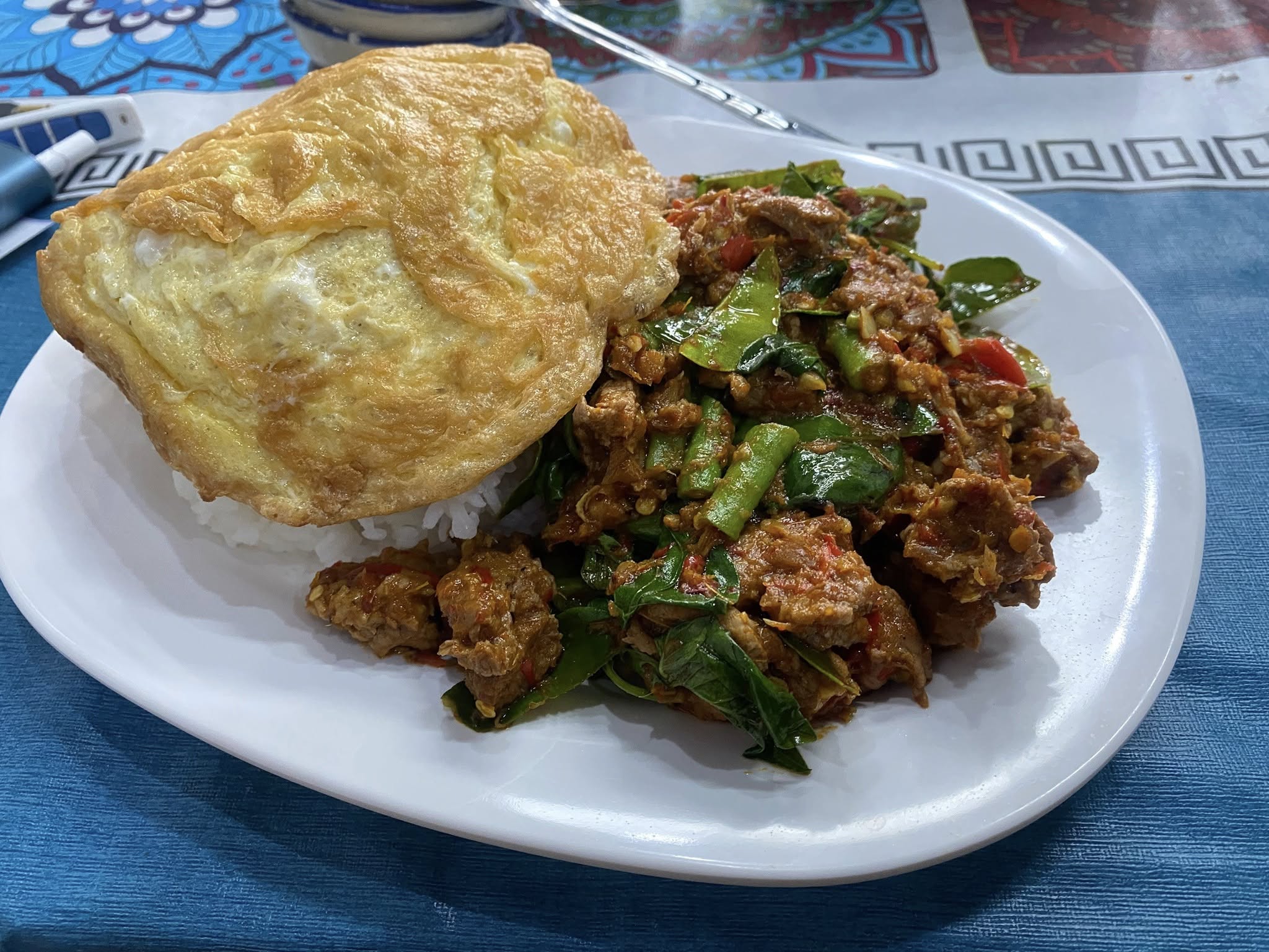 ยายฮู้ อาหารป่า (โชคชัย 4) อาหารตามสั่ง ลาดพร้าว 1