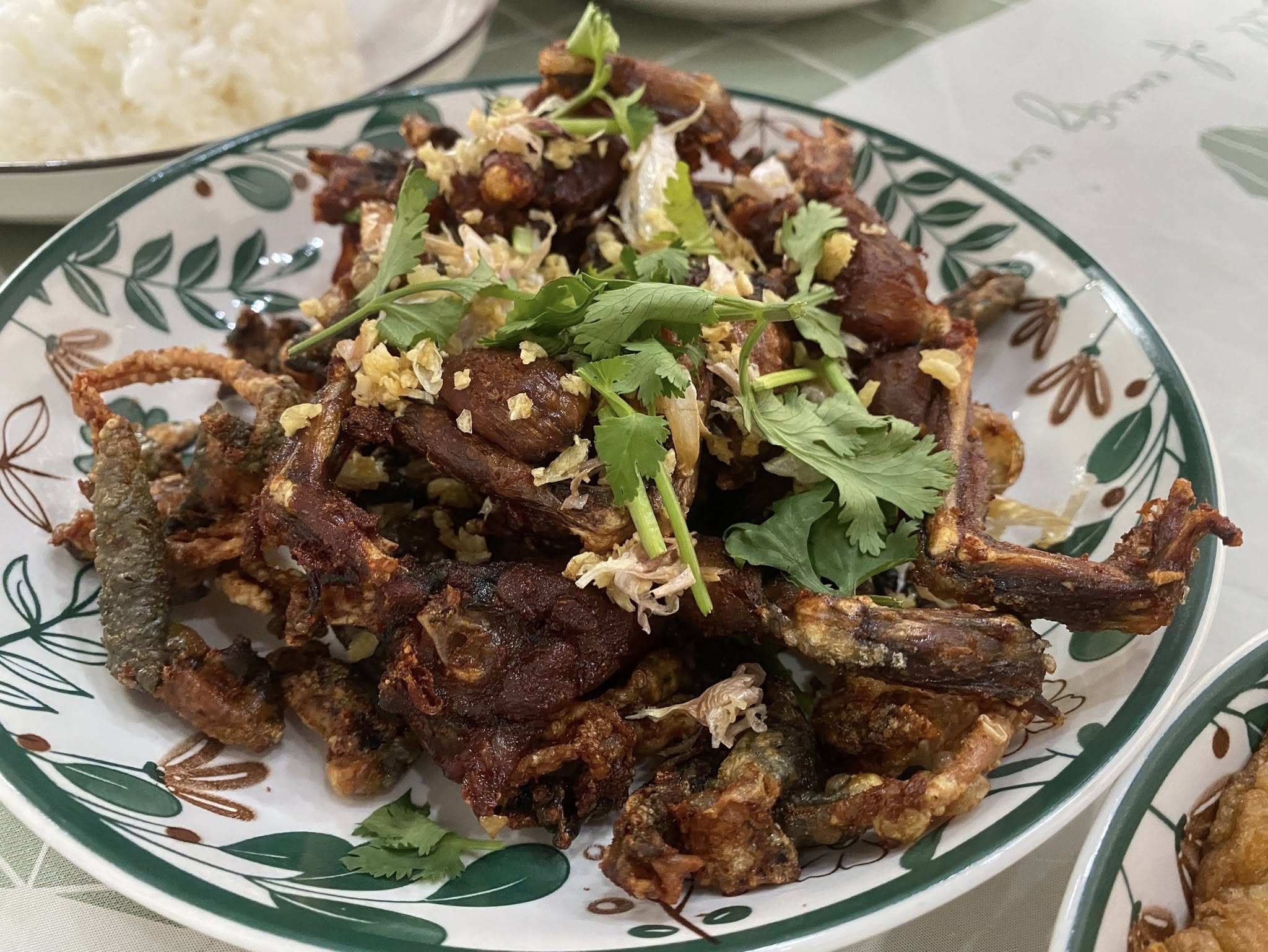 ยายฮู้ อาหารป่า (โชคชัย 4) อาหารตามสั่ง ลาดพร้าว 4