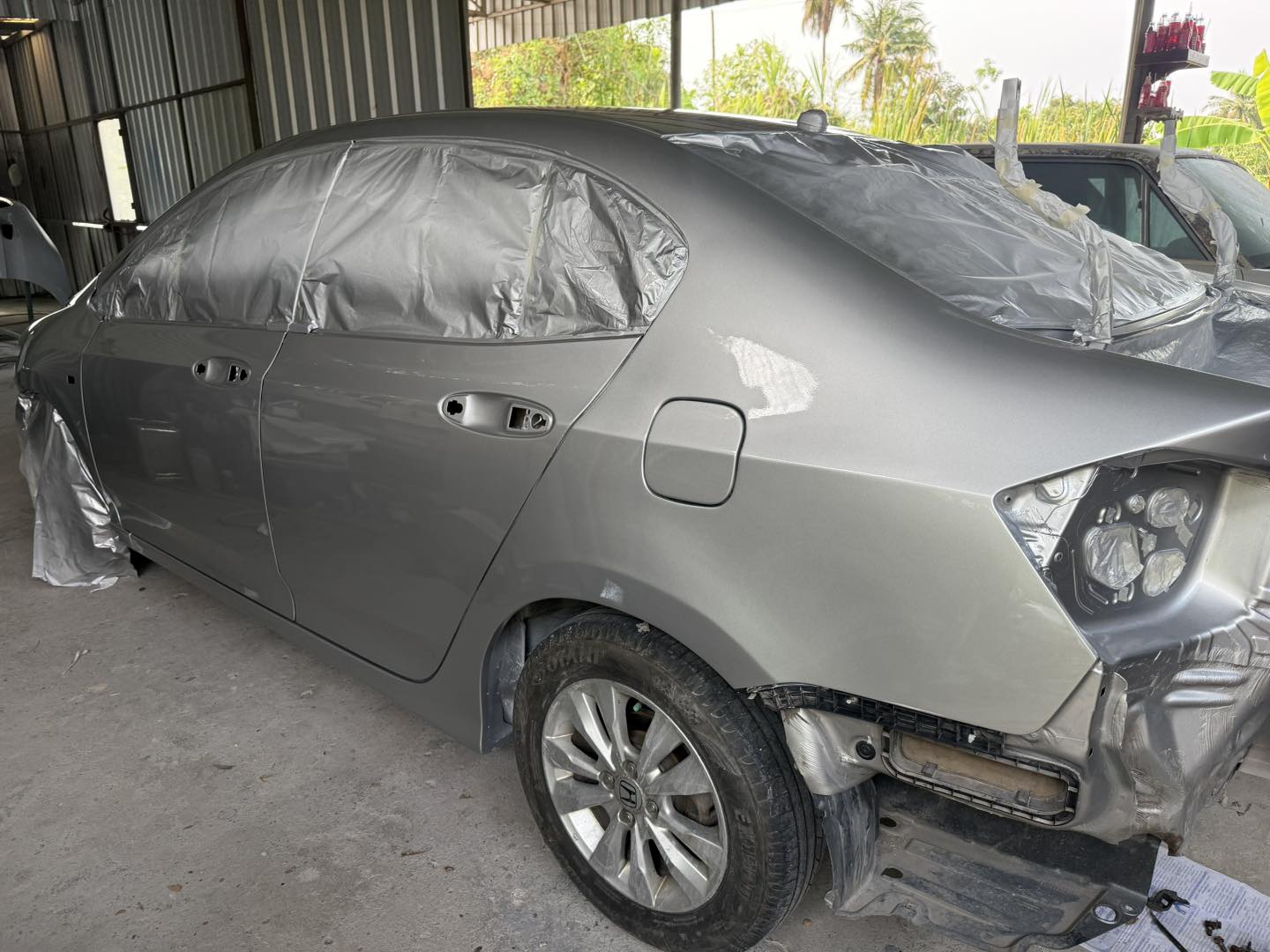 อู่ทำสีรถยนต์ Pc garage อู่ซ่อมสีรถ บางแค 4