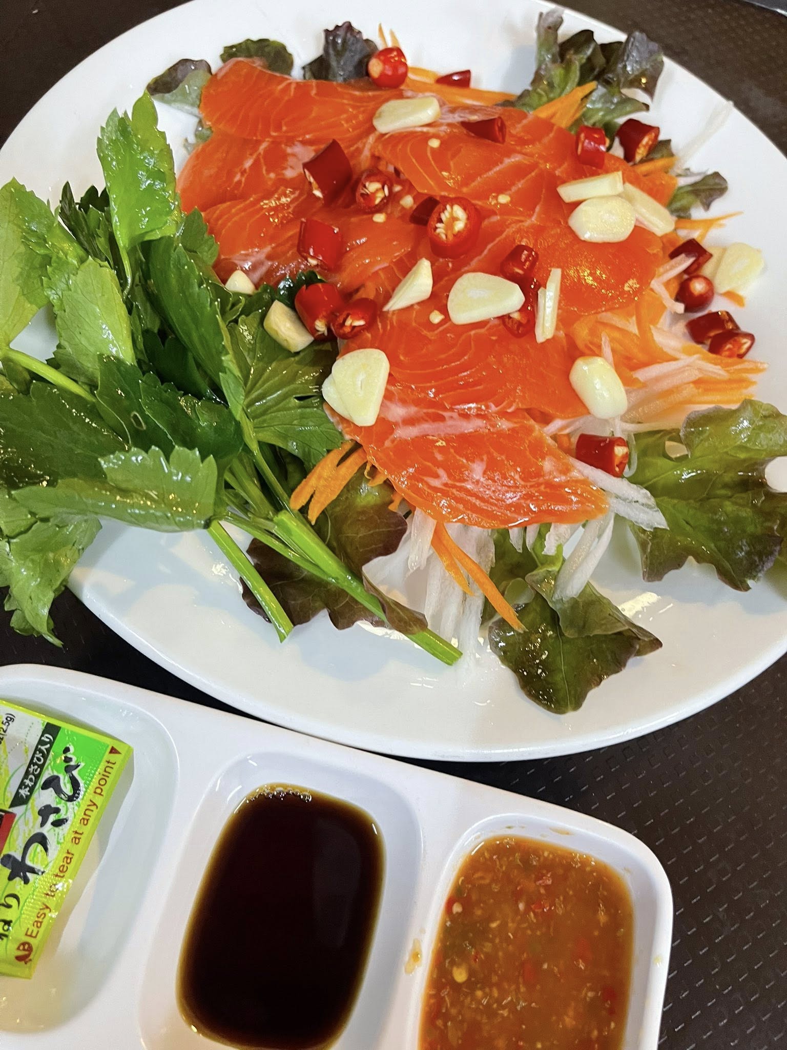 Madame bar & restaurant ร้านส้มตำ สมุทรสาคร 5