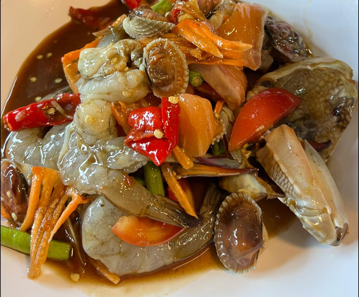 ยำทะเลพานิช ร้านยำ สมุทรสาคร 1