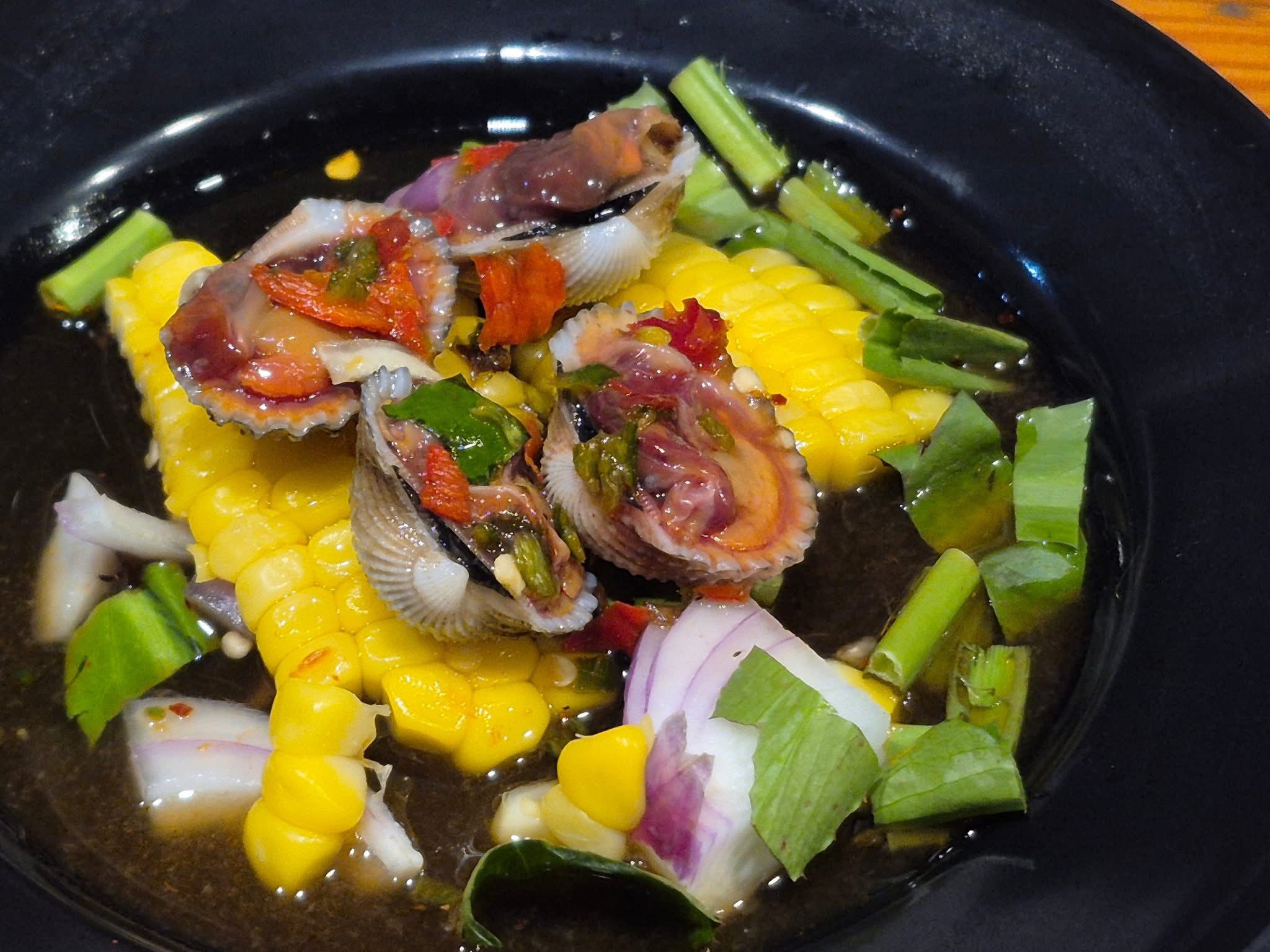 ยำทะเลพานิช ร้านยำ สมุทรสาคร 3