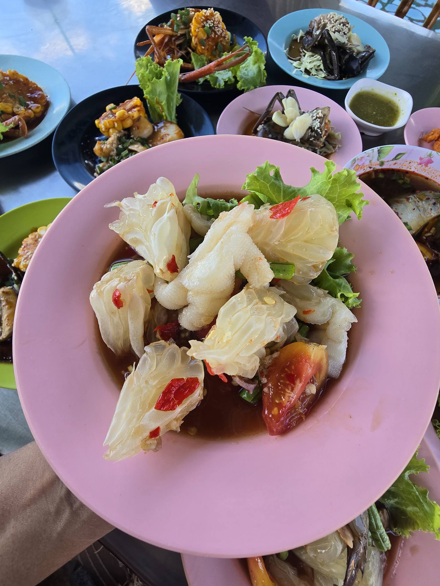 ยำริมบ่อ ร้านยำ สมุทรสาคร 5