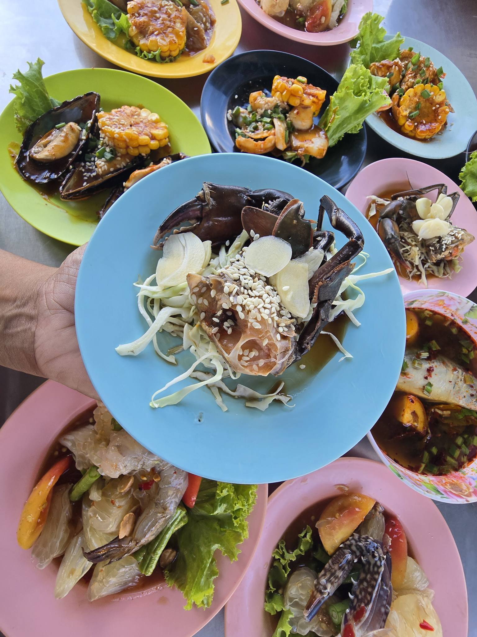 ยำริมบ่อ ร้านยำ สมุทรสาคร 8