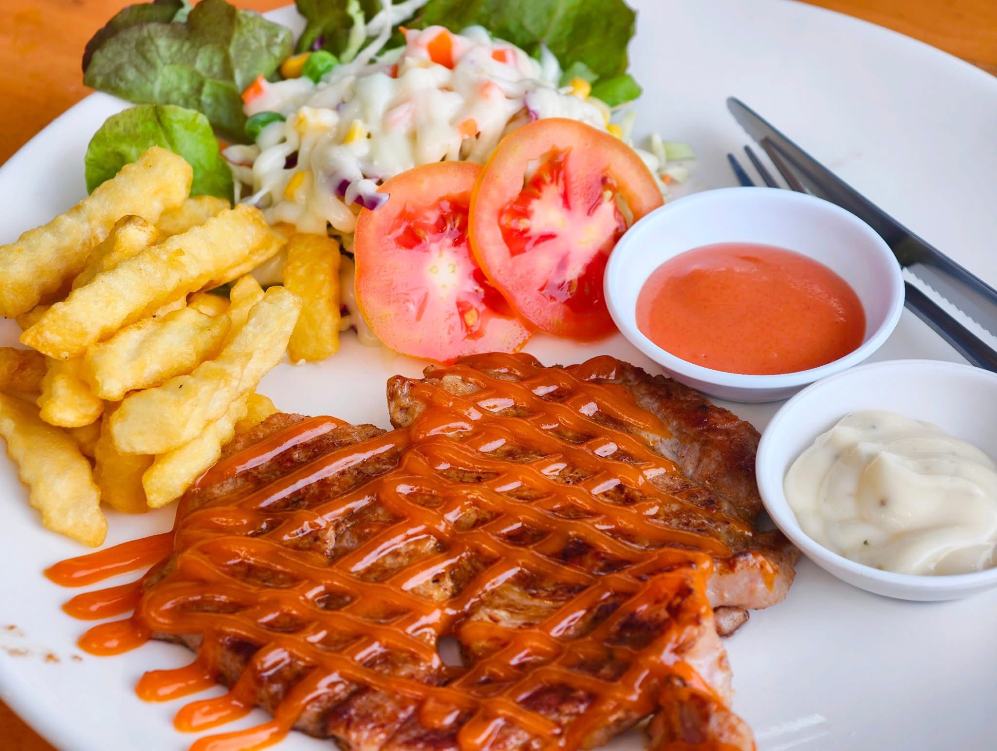 ร้านสเต็กไส้แตก สาขานครพนม ร้านสเต็กเนื้อ นครพนม 1