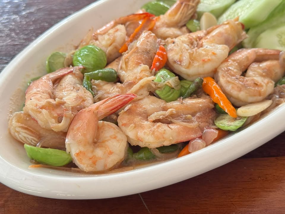 ร้านอาหาร อ้วนพริกไทยดำ ร้านอาหารทะเล สุราษฎร์ธานี 1