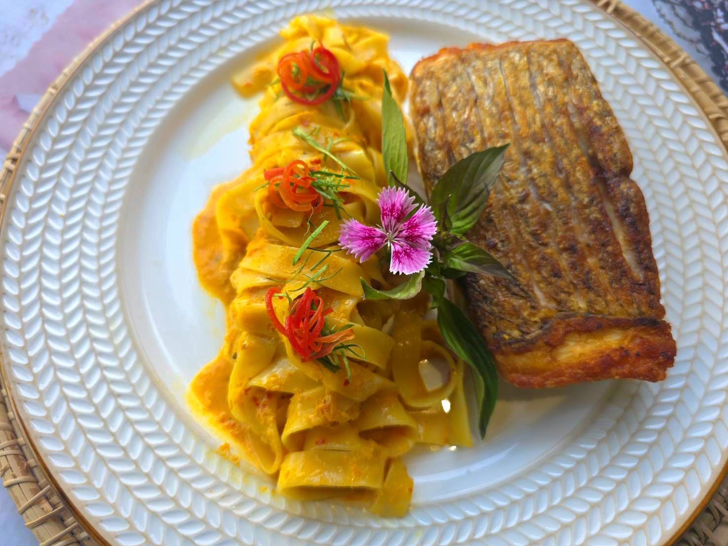 สวนอาหารบ้านลุงมูล บางใบไม้ ร้านอาหาร ครอบครัว สุราษฎร์ธานี 2