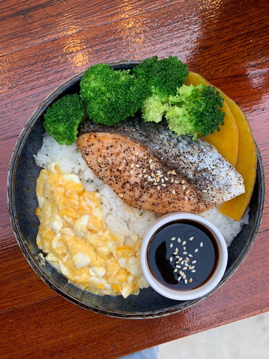 สุข พอ ดี Steak house & Pasta ร้านสเต็กเนื้อ นครพนม 3