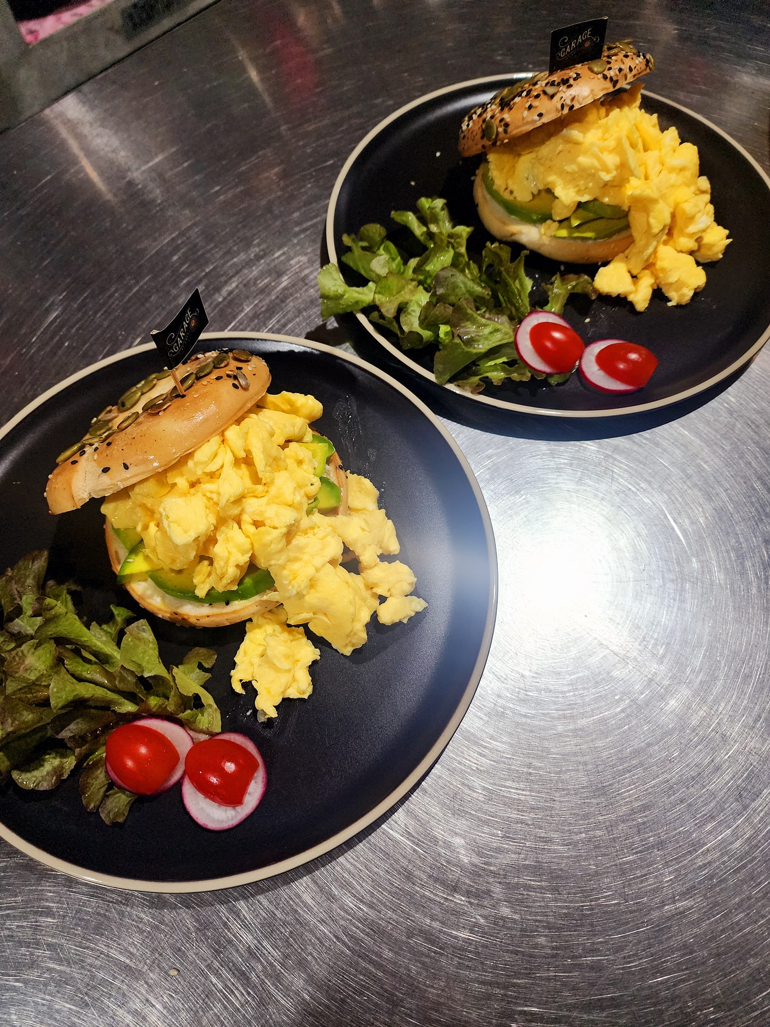 Garage 37 CAFE' ร้านกาแฟโรงรถ ร้านกาแฟ อ่าวนาง 2