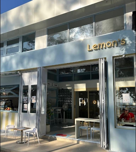 Lemon's Café Ao Nang beach ร้านกาแฟ อ่าวนาง 1