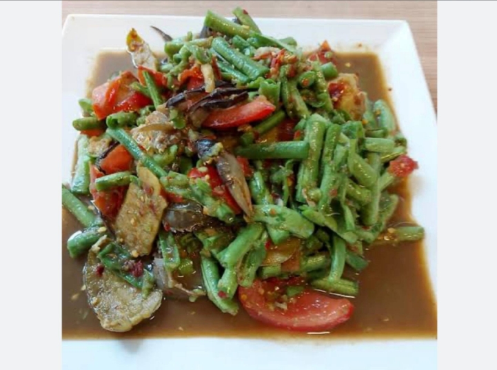 Sawadee Isan ร้านอาหารอีสาน เจริญนคร 4