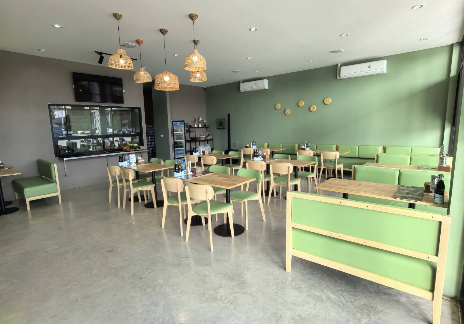 ไก่อบโอ่ง ลุงกด ร้านส้มตำ หลักสี่ 2